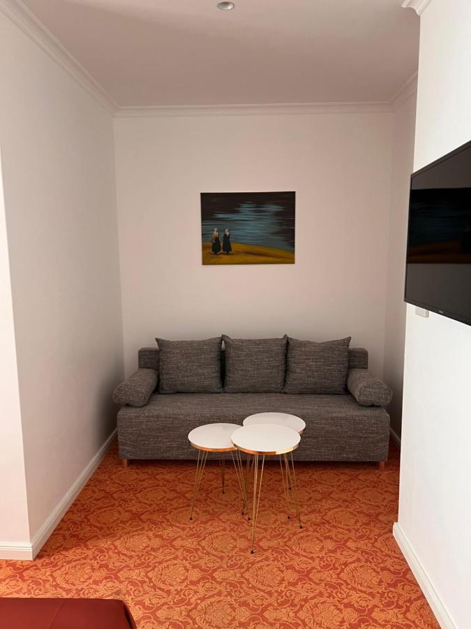 Art Hotel House One Baden-Baden Bagian luar foto