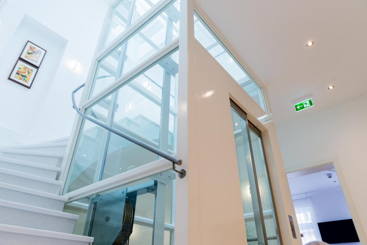 Art Hotel House One Baden-Baden Bagian luar foto