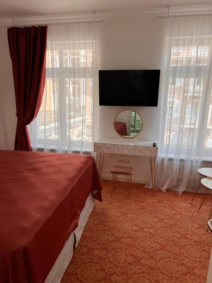 Art Hotel House One Baden-Baden Bagian luar foto