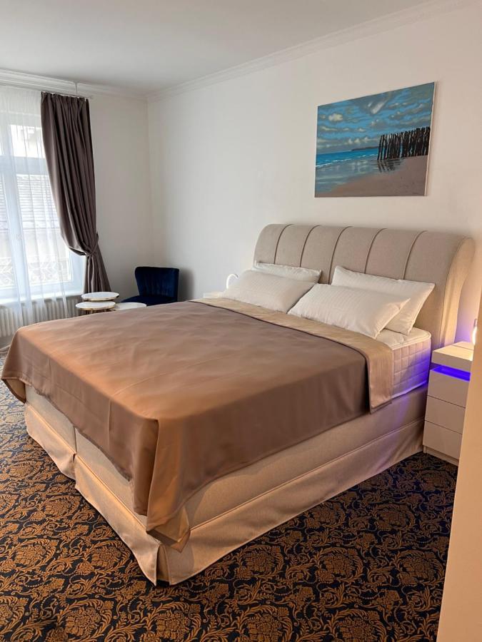 Art Hotel House One Baden-Baden Bagian luar foto