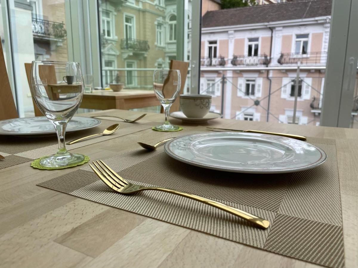 Art Hotel House One Baden-Baden Bagian luar foto